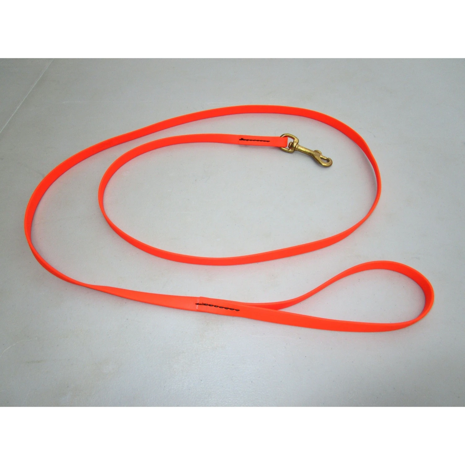 Biothane Leash, 6 Ft. (1.80m) Various Colors 4 Biothane Leash, 6 Ft. (1.80m) Various Colors - Image 2